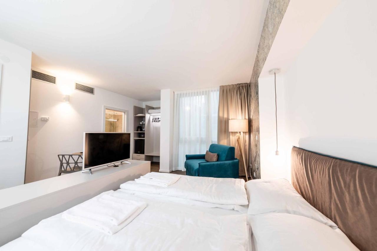 מראנו Stay Cooper L Guesthouse Zum Loewen מראה חיצוני תמונה