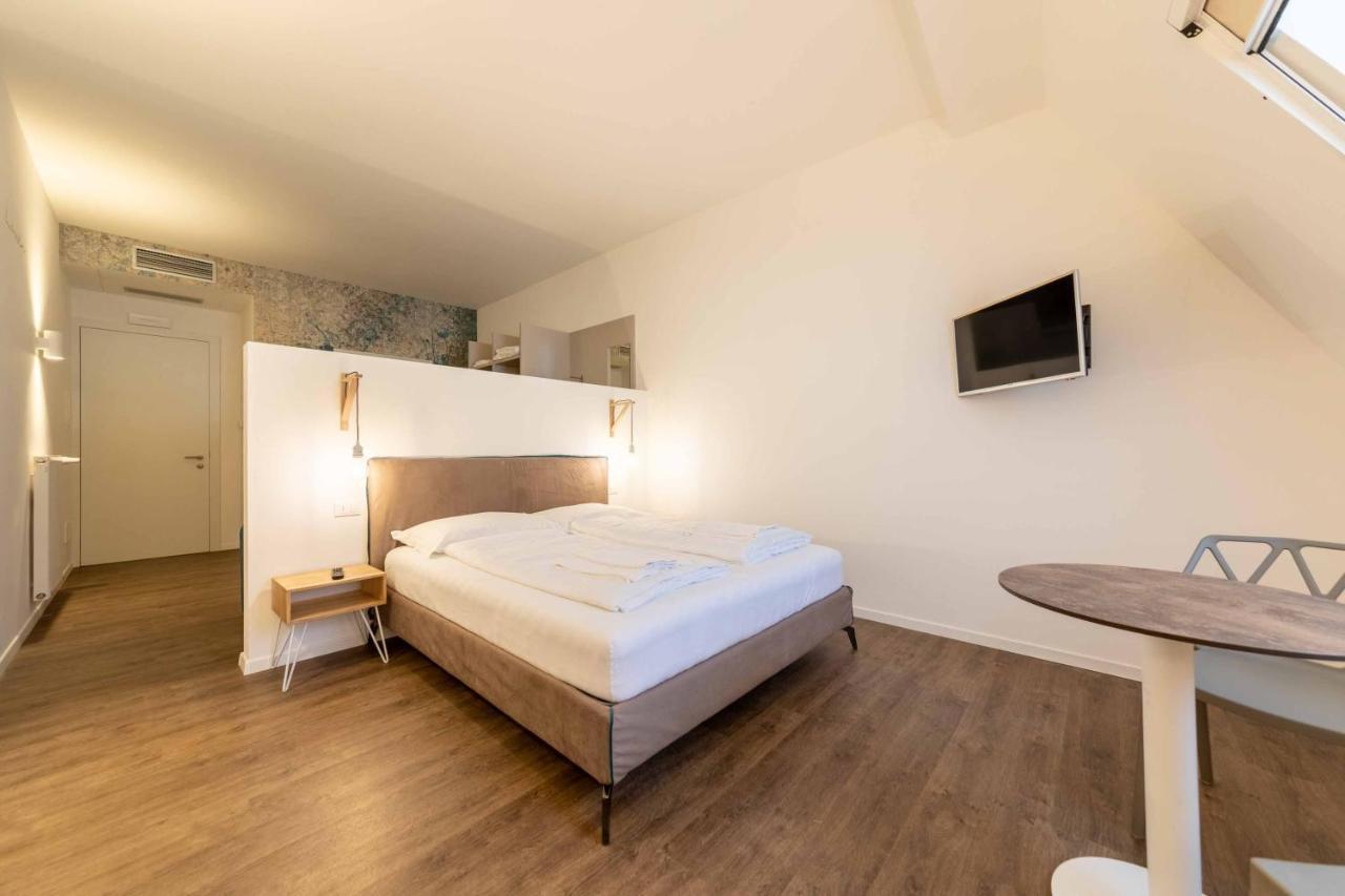 מראנו Stay Cooper L Guesthouse Zum Loewen מראה חיצוני תמונה